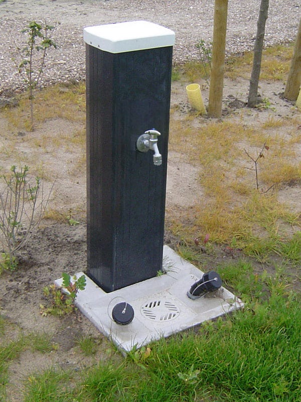 Seijsener Tegel beton compleet 50x50x8cm/2x ø50mm/ 25x18cm
